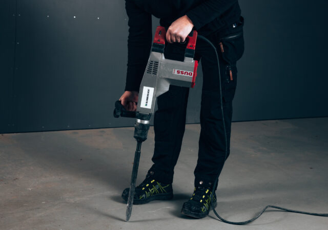 Porraus ja piikkaus:Borr- och pikmaskiner